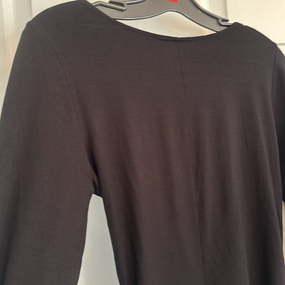 Women’s Diana Slavin Black Faux Wrap 3/4 Sleeve Top, size Small - Picture 6 of 8